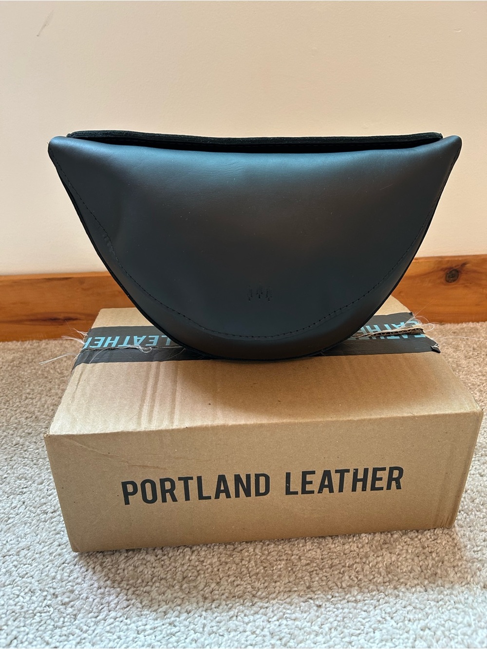 Portland Leather Goods Medium Black Koala Bag. New